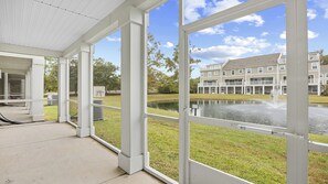 Property grounds - Newly built, open-concept, and beautifully decorated 4 Bedroom in Barefoot Resort!<br>802 Dye Townhome (North Myrtle Beach)