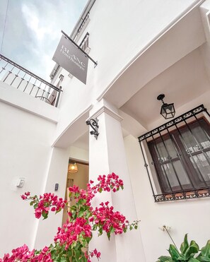 Desk, free WiFi - Blanc Hotel Boutique (Salta)