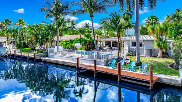 Outdoor pool, a heated pool