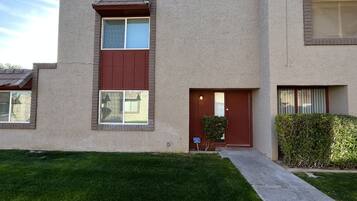 Perincian bahagian luar