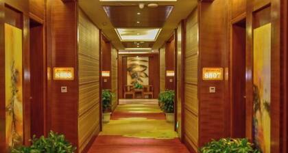 Jiaxin Mingzhu Hotel (Kunming Economic Development Zone)