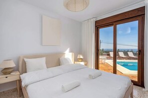 6 bedrooms, iron/ironing board, travel crib, free WiFi