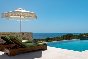 Villa, Accessible