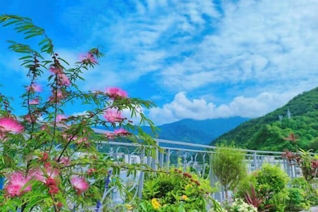Außenbereich. Jiuzhou Jindu Hotel