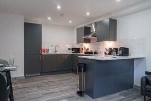 Unclassified image, 3 of 17, button - Spacious 1BED Flat in Central Preston fast WiFi (Preston)