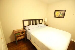 1 Schlafzimmer, Schreibtisch, Bügeleisen/Bügelbrett, kostenloses WLAN