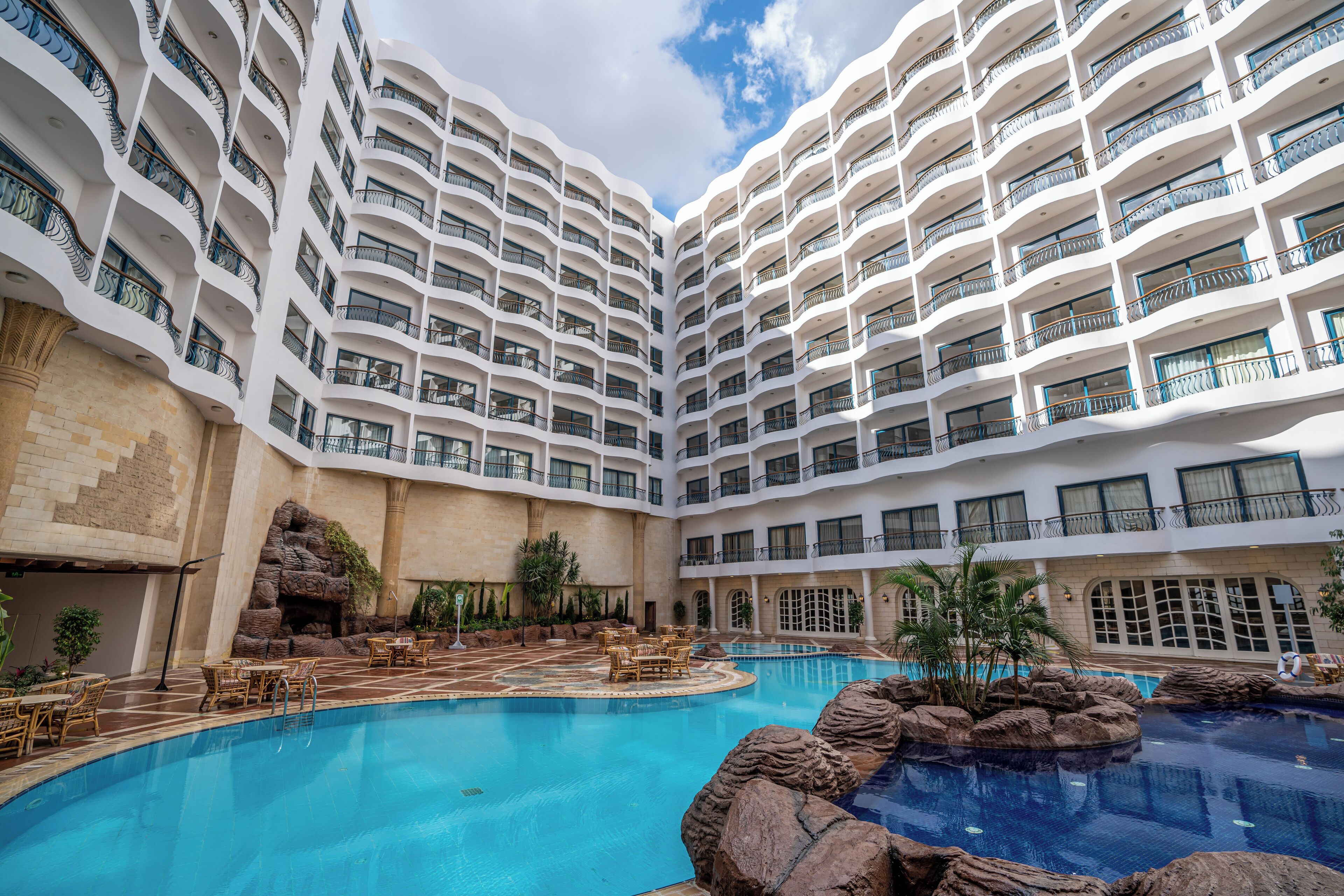 Photo - Azal Pyramids Hotel