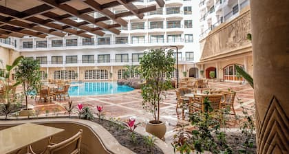 Azal Pyramids Hotel