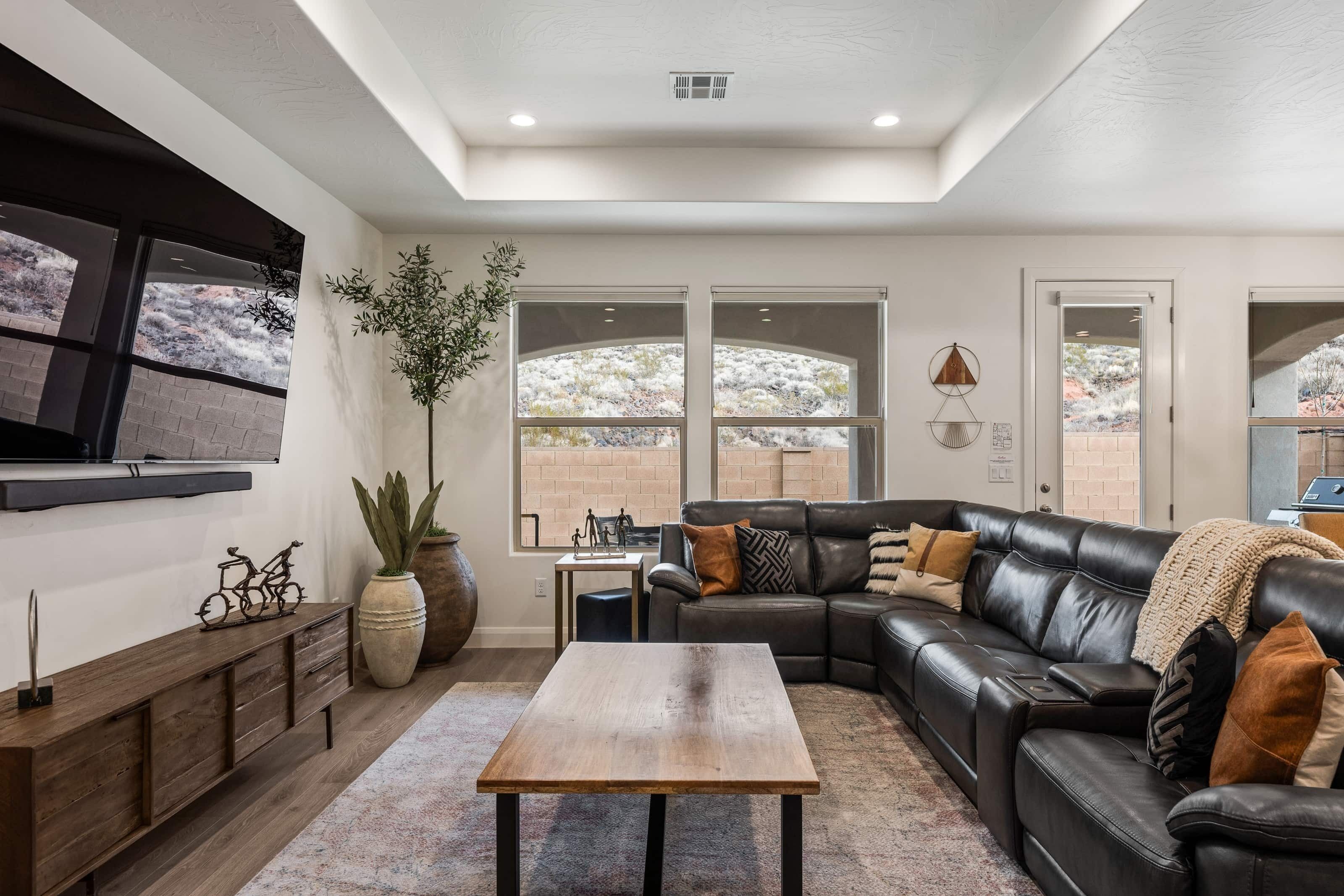 Iron Horse Paseo: Pickleball, Hot Tub, Backyard