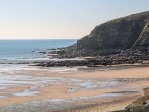 Beach nearby - Salakee (Penzance)
