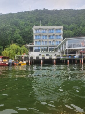 Exterior - PENSIUNEA SUNSHINE (Eselnita)