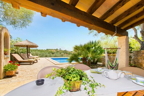 PUTXET D'EN ROBI Finca for 6 with pool in Sineu