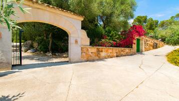 Jardines del alojamiento