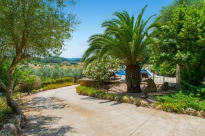 Property grounds - PUTXET D'EN ROBI Finca for 6 with pool in Sineu (Sineu)