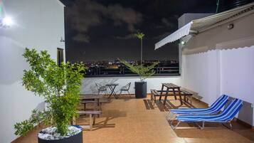 Apartment | Terrace/patio