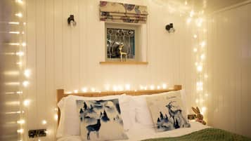 Cabin, 1 Katil Ratu (Queen) | 1 bilik tidur, seterika/papan seterika, Wi-fi percuma, cadar katil