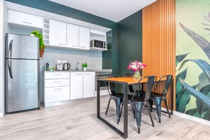 Apartment | In-room dining - Trendy Apartments in Palermo - by BueRentals (Buenos Aires)