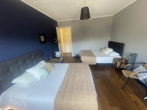 Chambres insonorisées, fer et planche à repasser, Wi-Fi gratuit