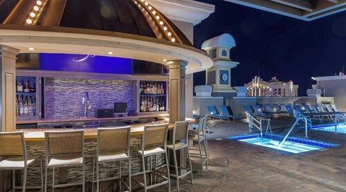 Two bedroom Villa, less than 1/4 mile from the Vegas Strip