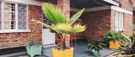 House, 2 Katil Ratu (Queen) | Kawasan hartanah