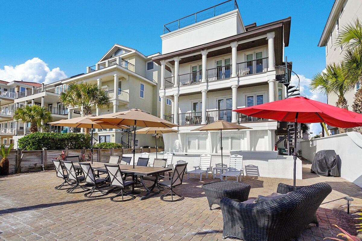 Photo 31 of Villa Vittoria - Gulf Front, Private Pool, Pet Friendly, Free Beach Service!