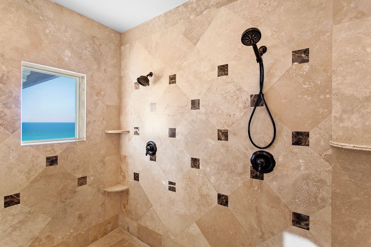 Photo 14 of Villa Vittoria - Gulf Front, Private Pool, Pet Friendly, Free Beach Service!