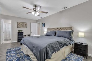 4 bedrooms, WiFi, bed sheets