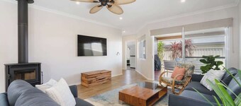 Azzure Family Getaway—Close to Central Dunsborough