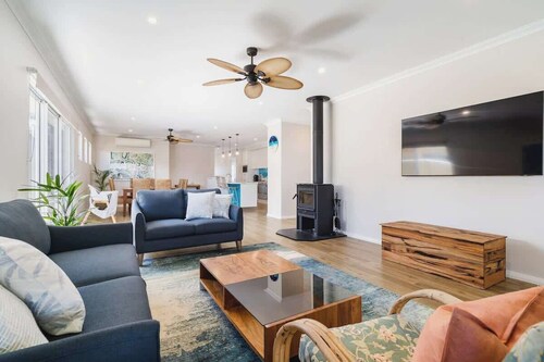 Azzure on Waterville Close to central Dunsborough