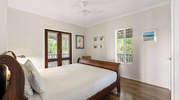2 chambres, fer et planche Ă repasser, Wi-Fi, draps fournis