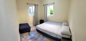 2 Schlafzimmer, Bügeleisen/Bügelbrett, kostenloses WLAN, Bettwäsche