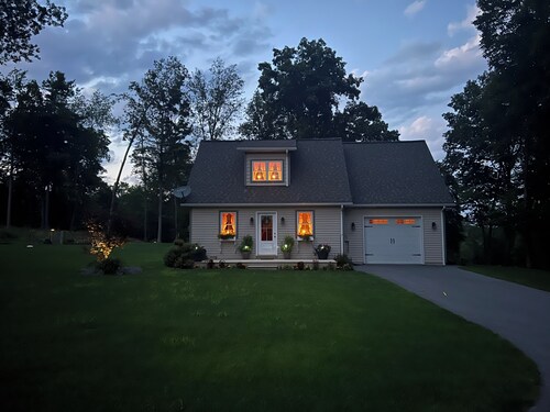 Cute and Cozy Cottage just 10 miles north of State College, PA!