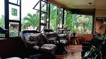 Jardines del alojamiento