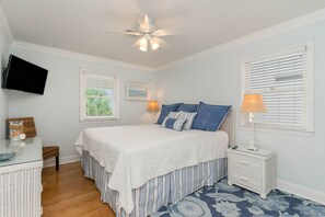 4 Schlafzimmer, Bügeleisen/Bügelbrett, WLAN, Bettwäsche