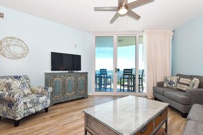 Smart TV - Top Floor! Amazing Views from The Palms of Destin! (Destin)