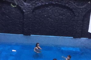 Piscine couverte