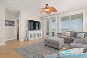 Smart TV, DVD player