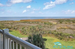 Property grounds - Salty Sunset Oasis Come Relax With Stunning Views (Galveston)