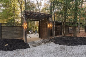 Property grounds - Modern elegance to outdoor living, surround yourselves in the perfect combinatio (Blue Ridge)