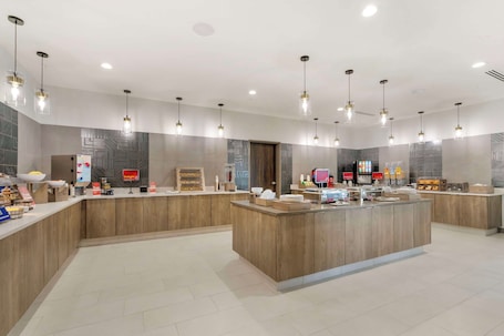 Free daily full breakfast. Best Western Plus Winter Haven Inn & Suites