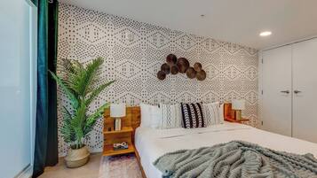 2 bedrooms, iron/ironing board, travel crib, free WiFi