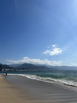 Liegestühle, Strandtücher