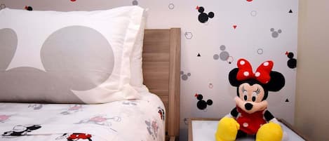 4 Schlafzimmer, Bügeleisen/Bügelbrett, Reisekinderbett, kostenloses WLAN