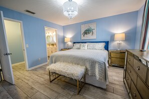 3 camere, una scrivania, ferro/asse da stiro, culla da viaggio