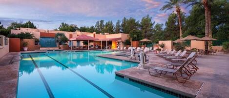 Outdoor pool, a heated pool