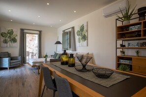 Villa | 2 bedrooms - Villa I I With Private Pool (West Mani)