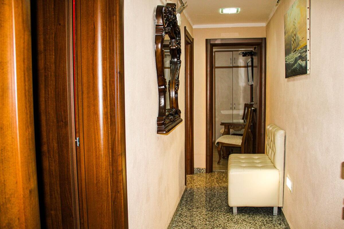 City Double Room | 1 bedroom, iron/ironing board, free WiFi