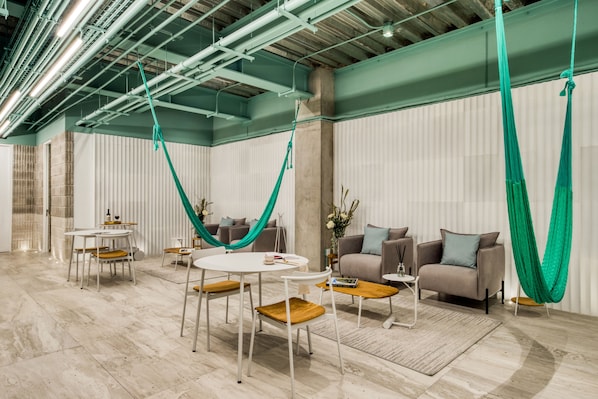 Lounge - Collections by ULIV Polanco (Mexico City)