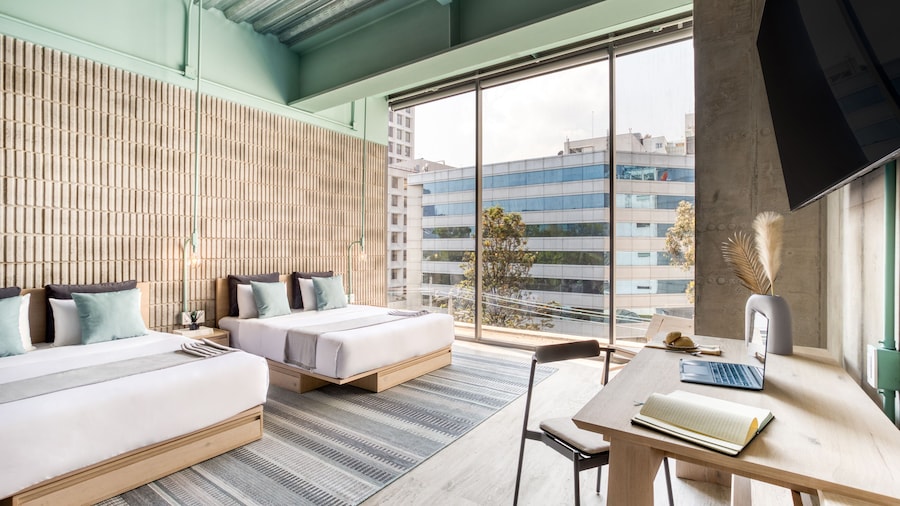 ユートピック・ポランコ・バイ・ウリブ