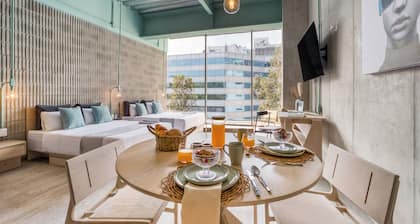 UTOPIC Polanco by ULIV